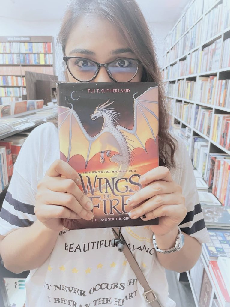 Sanchita holding wings of fire book
